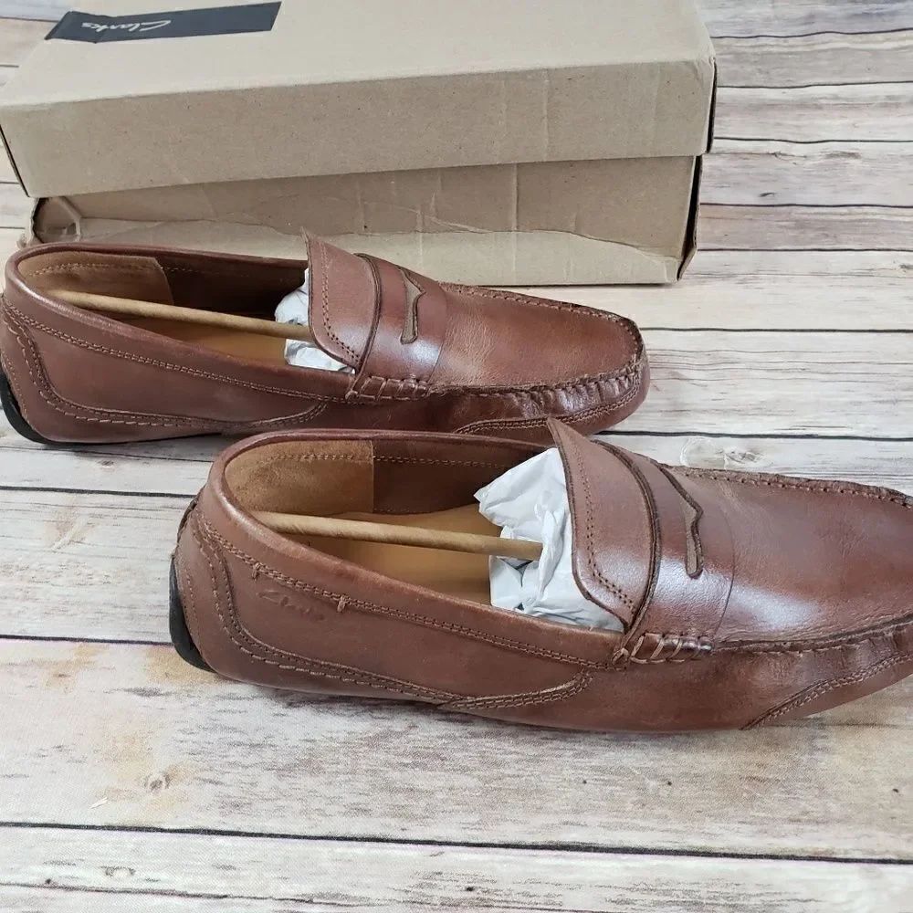 Clark's Ashmont Way Cognac Leather slip on loafer